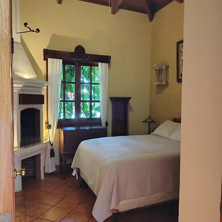 Indian Palace Hotel Boutique Spa & Restaurante Antigua Exterior photo